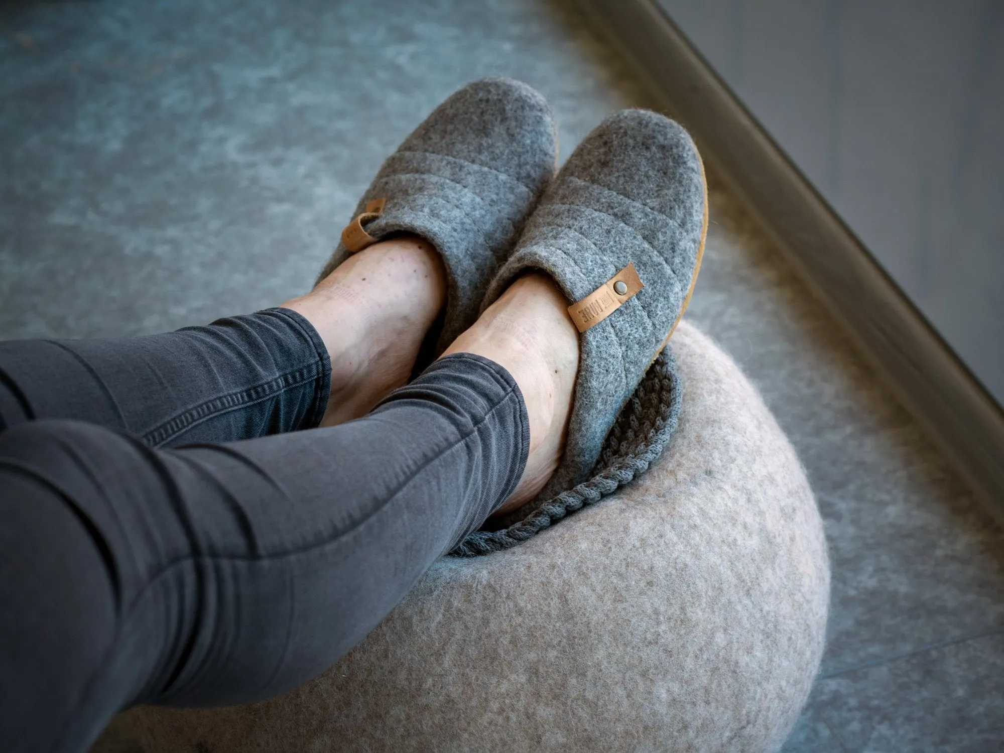 Convertible Slip-On to Slippers COCOON