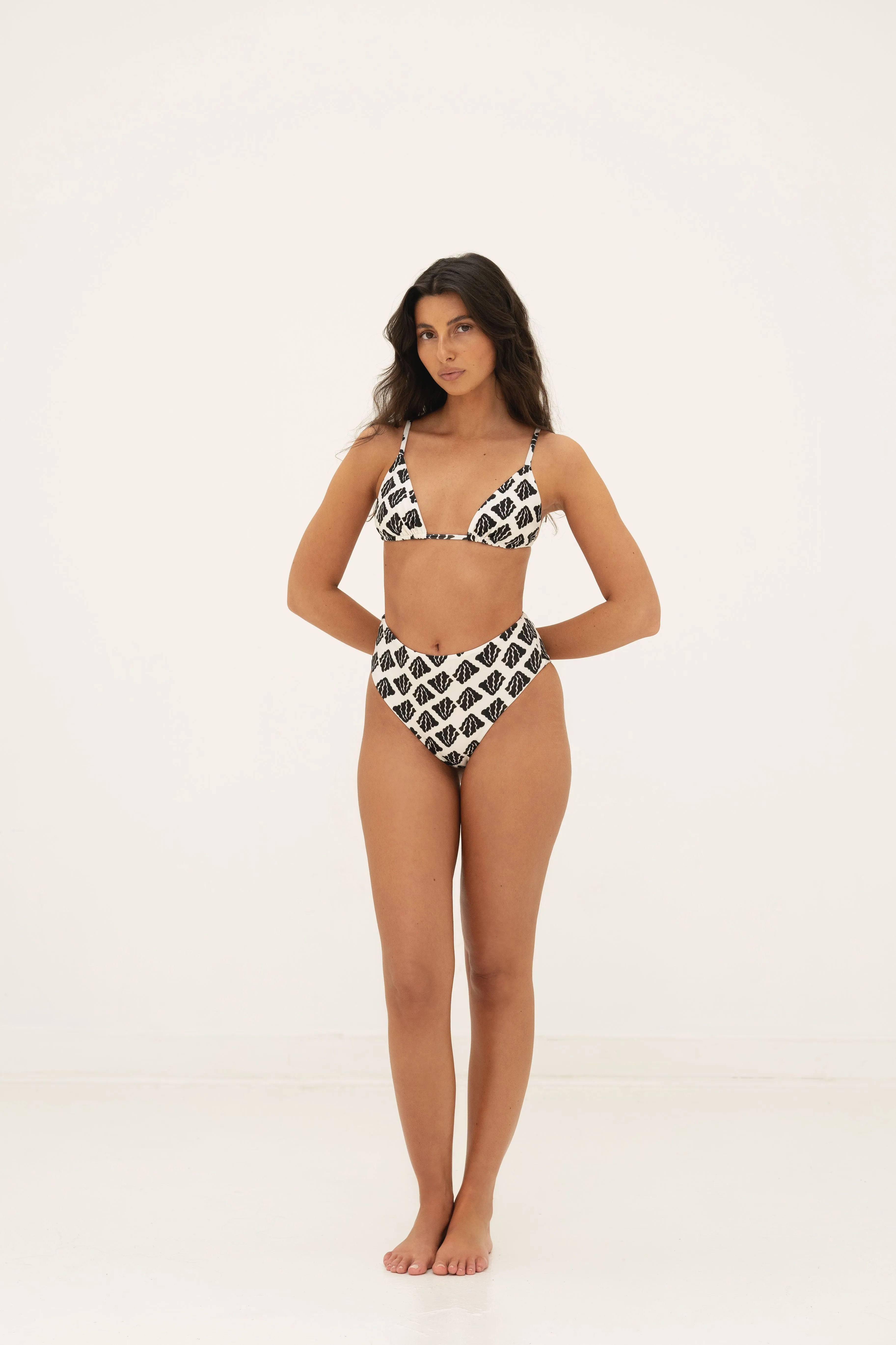 sustainable swimwear top triangle algea print