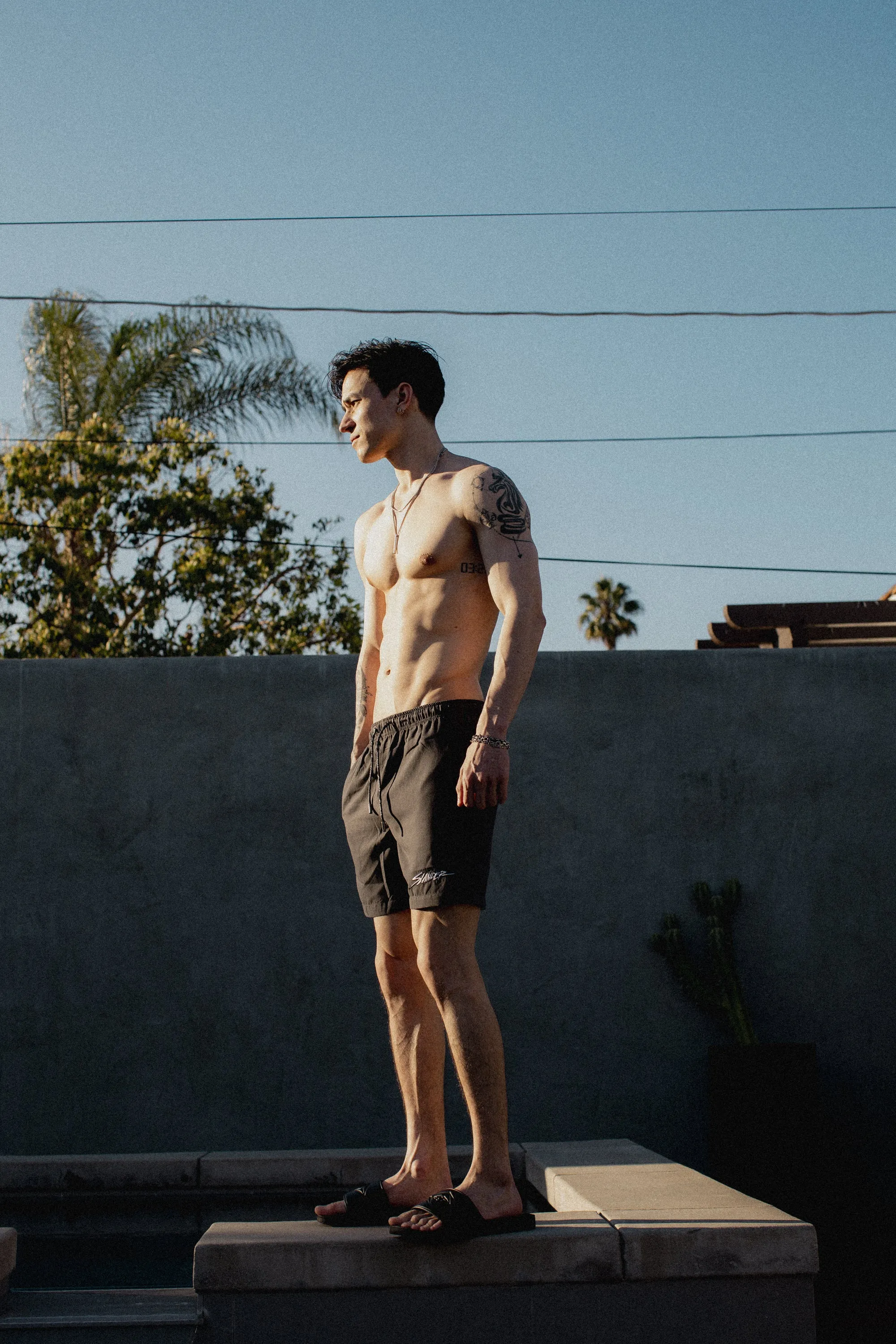 WATER REACTIVE SWIM SHORTS