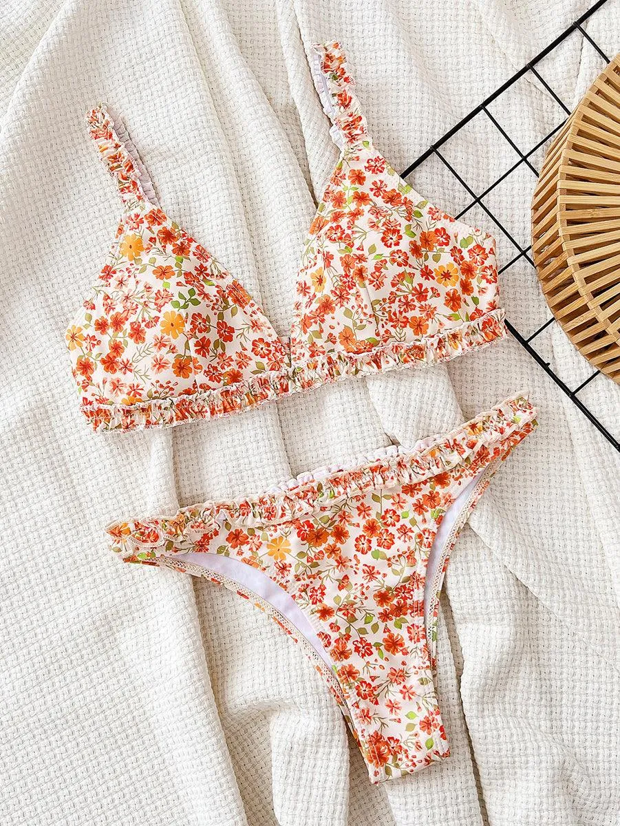 Women's Sexy Chrysanthemum Bikini Set - Floral Beachwear